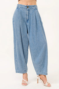 “And The Why” Pleated Baggy Jeans